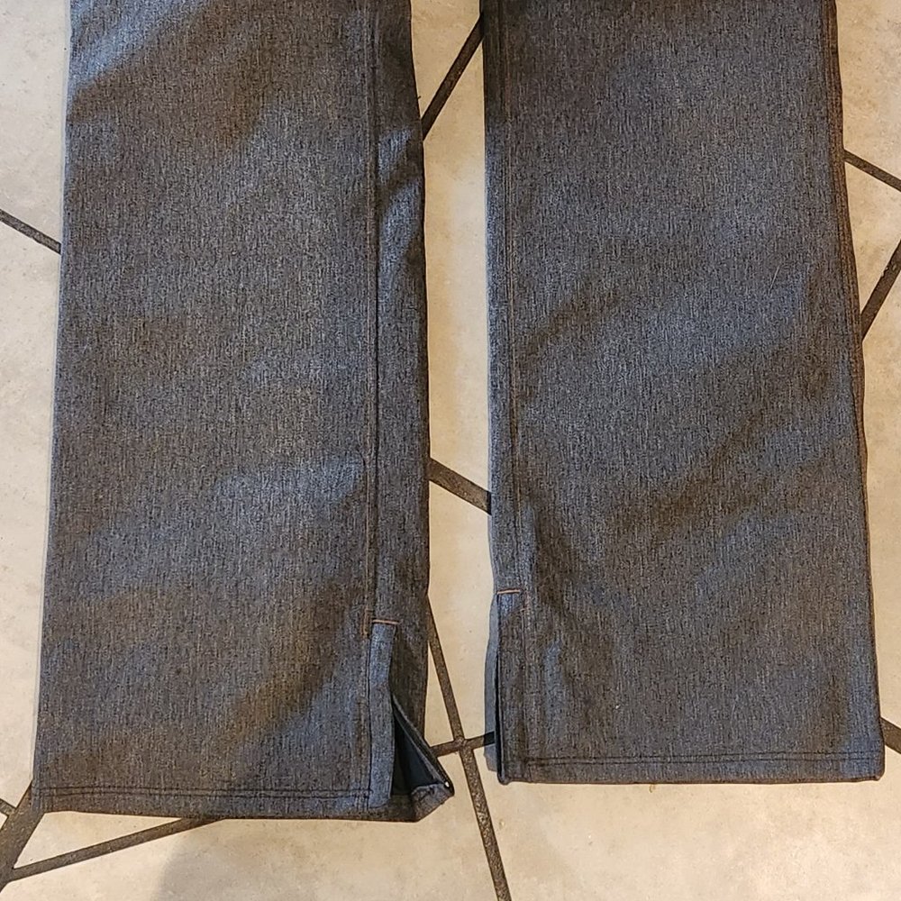 Volcom Transition Snowboard Or Ski Pants - image 3